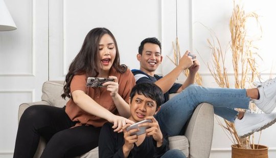 chắn trực tuyến Debet